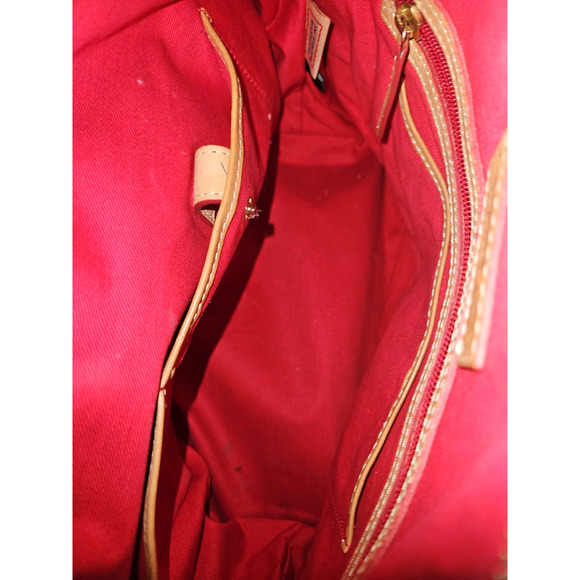 Dooney and Bourke Quilted Leather Handbag with COA - Picture 16 of 16